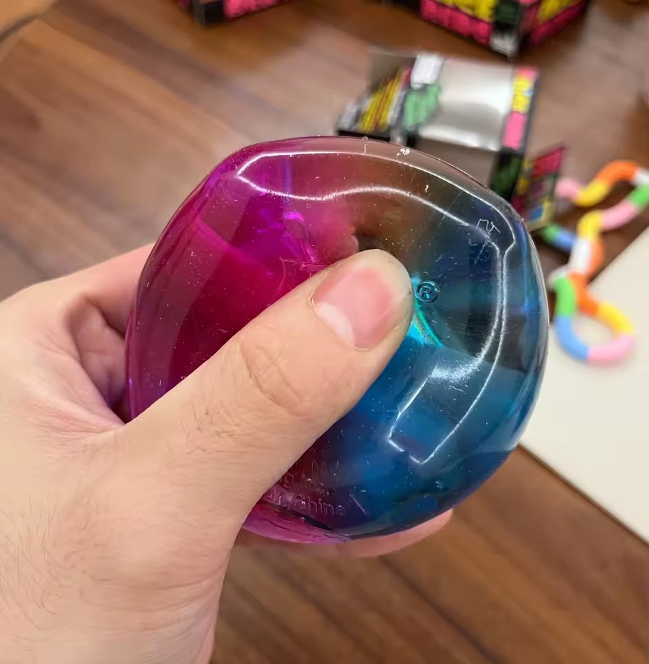 Cubo de Juguete Schylling NeeD - Fidget Cube Original reseña y precio